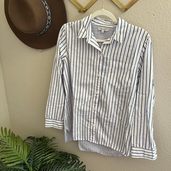 Madewell Tops - Madewell Blue White Pin Stripe Menswear Inspired Button Down Shirt Blouse Top